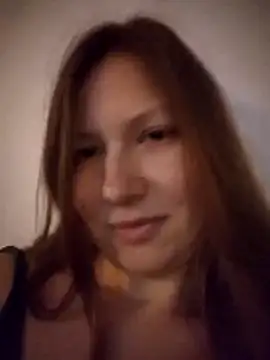 August Shine online show from April 14, 6:19 pm