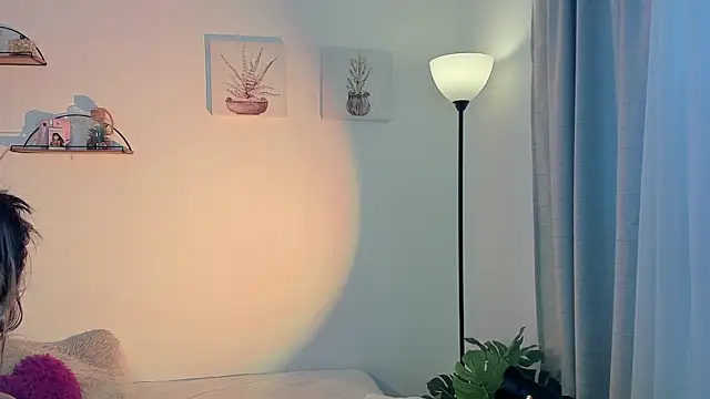 AlaiaRogers online show from May 28, 11:08 am