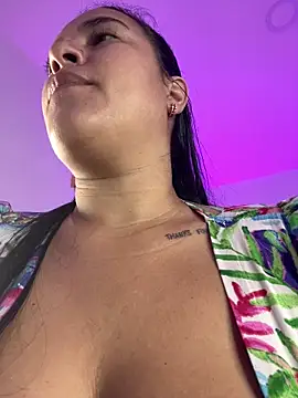 veronica  olsonn online show from April 17, 2:13 am