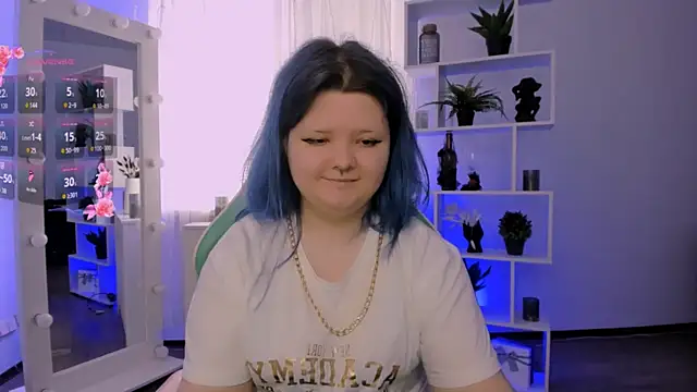 Lunaar  online show from April 5, 6:34 am