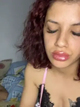 MommySexxy23 online show from April 23, 5:48 pm