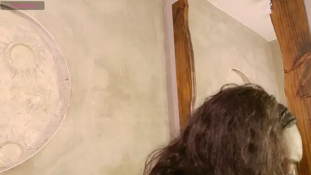 Kalilovee online show from April 9, 4:04 am