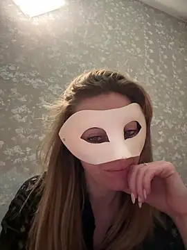 AdamoedEva online show from March 29, 10:09 pm