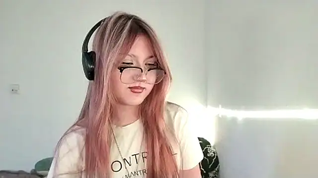 CucKuhta online show from March 5, 3:41 pm