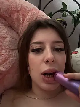 Johanna420 online show from March 8, 8:18 am