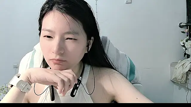 Eeya-36 online show from April 16, 12:27 pm