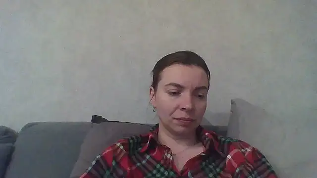 Luna2547 online show from March 26, 7:15 pm