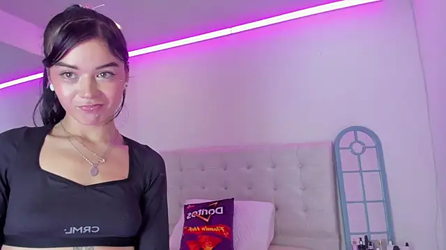 Vanessa cruz 18 online show from May 15, 11:29 pm