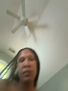 TrustMySoles online show from April 20, 11:08 pm