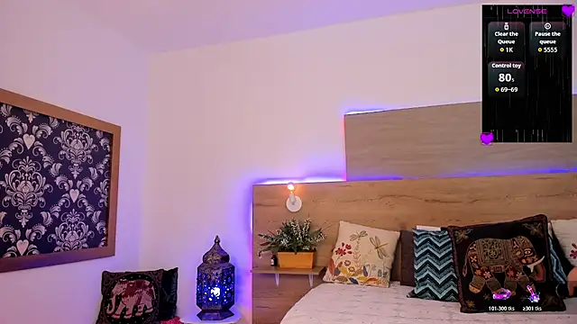  Azahaaraa  online show from March 19, 3:44 am