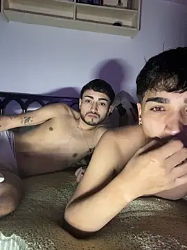 Lucasss2204 online show from March 11, 4:27 am