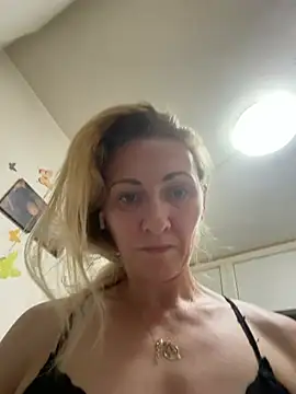Secret Ladyx online show from July 18, 4:05 am