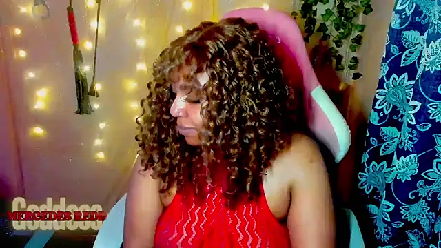 Goddess MercedesRedd online show from June 21, 2:54 pm
