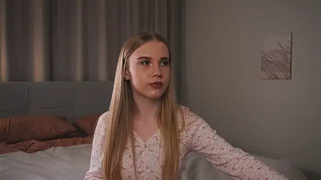 tayashy online show from April 1, 5:10 pm