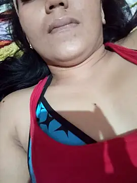  siennakissez  online show from April 19, 11:21 am