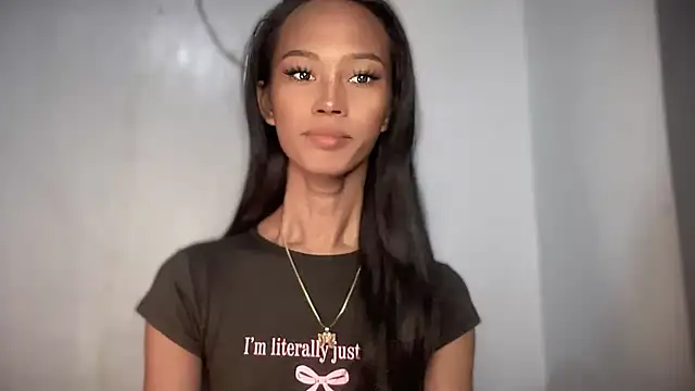 Sunkissed seductress online show from March 11, 11:51 pm