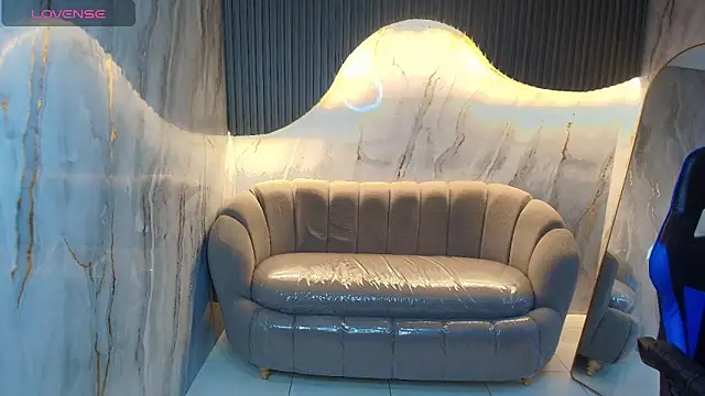 candy sky r online show from April 9, 3:20 am