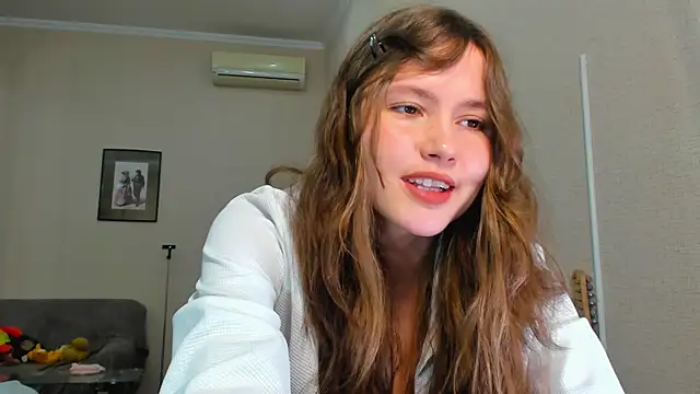 MaryannSofts online show from May 14, 1:28 pm