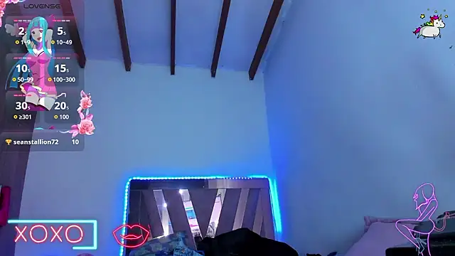 SkyeGabbyRose online show from March 31, 10:15 am