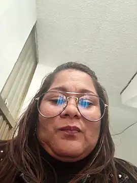 Lia taylor22 online show from April 17, 10:01 pm