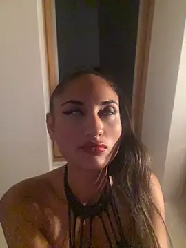 Luckylady17 online show from July 30, 2:29 pm