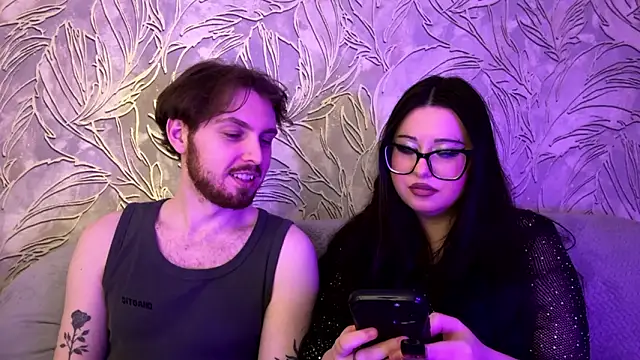 LunaWithAdrian online show from March 8, 1:02 am