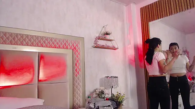 Madii  online show from April 22, 12:13 pm