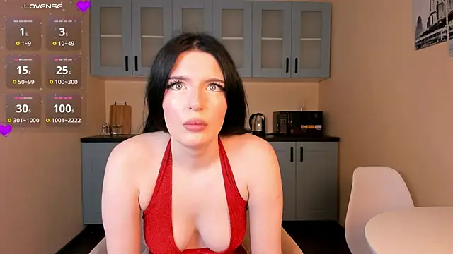 LisaBev online show from April 25, 8:06 pm