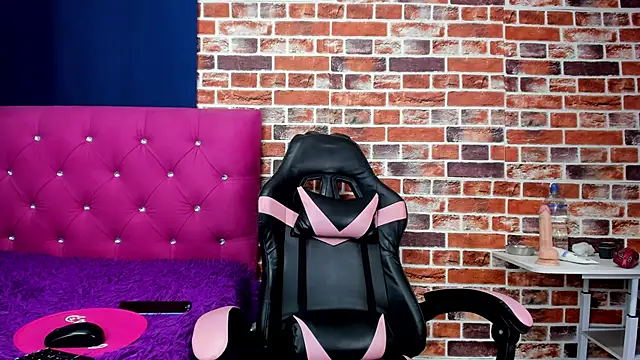 Sary LittleSmiles online show from March 23, 11:27 am