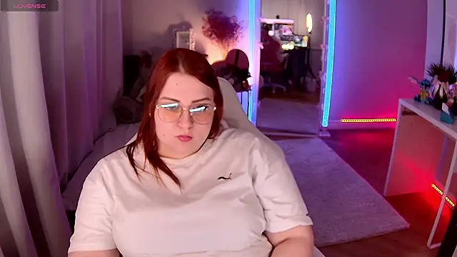 Adelina Mood online show from March 9, 2:15 am