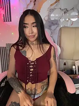 NATHASHA EC online show from April 15, 3:01 pm