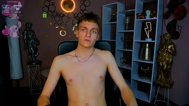 john lik online show from April 19, 1:11 pm