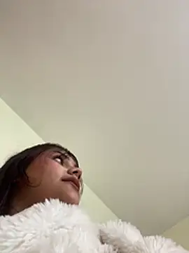 scarleth honey online show from March 10, 4:33 pm