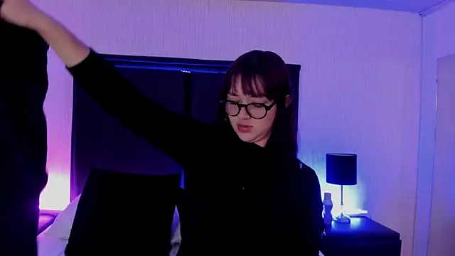 LilithBluum online show from April 19, 4:07 pm