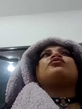 Liily Foxxy online show from April 5, 10:47 am