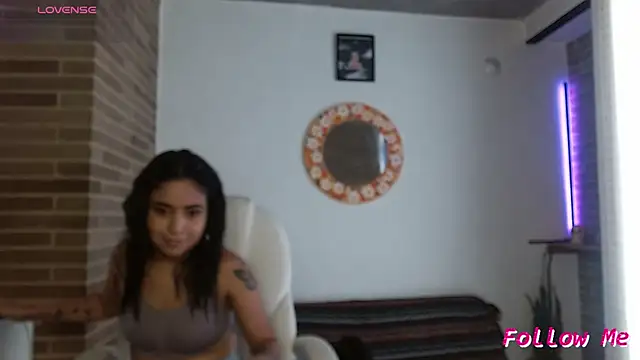 sweet-little online show from March 21, 3:39 pm