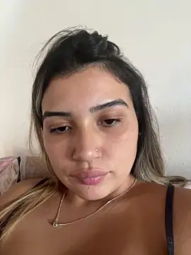 miicbebita online show from April 18, 7:58 pm