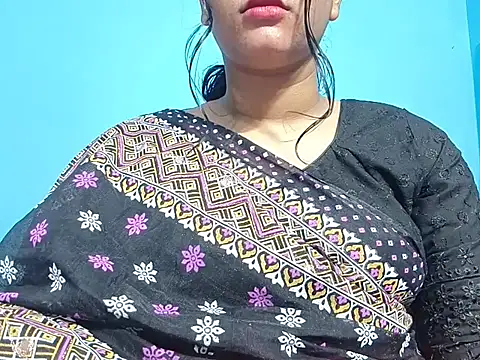 Emma 4433 online show from May 21, 5:55 pm