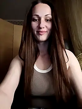 LunaCrystall online show from April 17, 5:15 pm