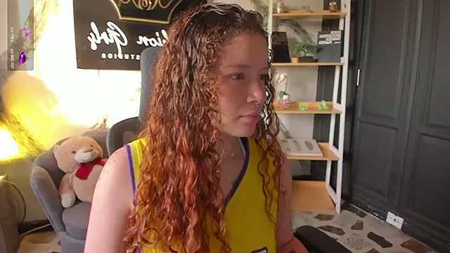 AphroditeSweett online show from April 4, 10:41 pm