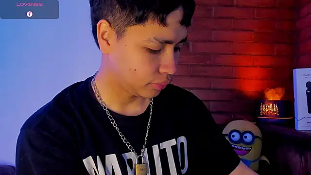 Lee Colee online show from April 15, 1:11 pm