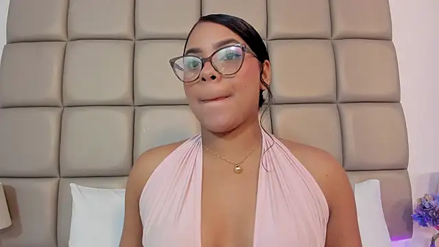 lilly williamss online show from March 29, 8:46 am