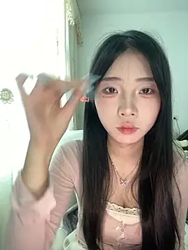 yiyibaby2026 online show from April 14, 3:39 am