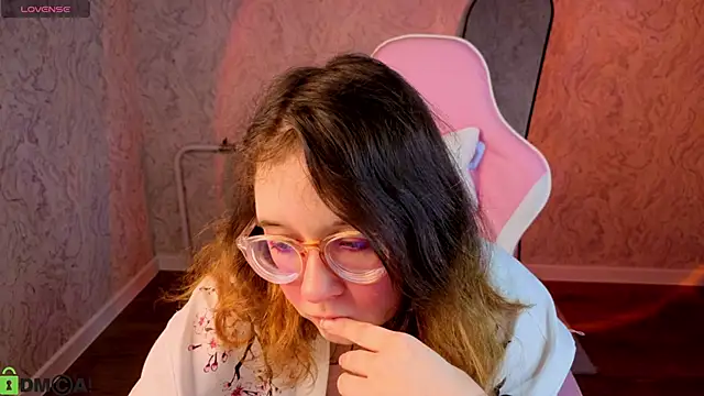 Aleks-caster online show from April 15, 9:32 am