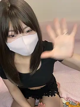 ichigonoiichan online show from April 13, 12:01 am