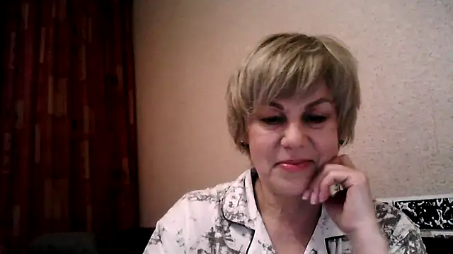 TatkaYang online show from April 18, 7:58 pm