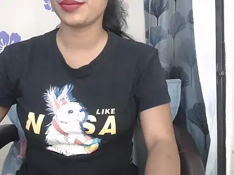 alisharomance online show from April 20, 4:43 pm