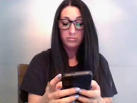 TheVictoriaWolf online show from March 31, 2:17 pm