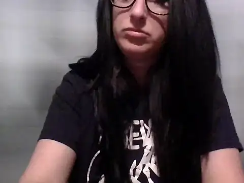 TheVictoriaWolf online show from April 18, 8:06 am