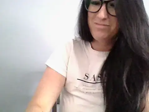 TheVictoriaWolf online show from April 1, 1:41 pm